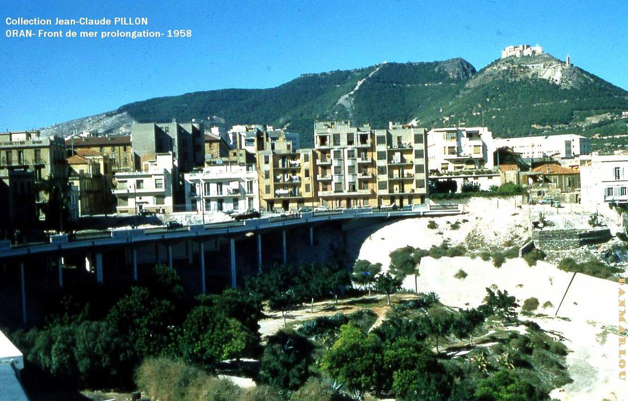 Oran - Boulevard Front de Mer prolonge - 1958.jpg